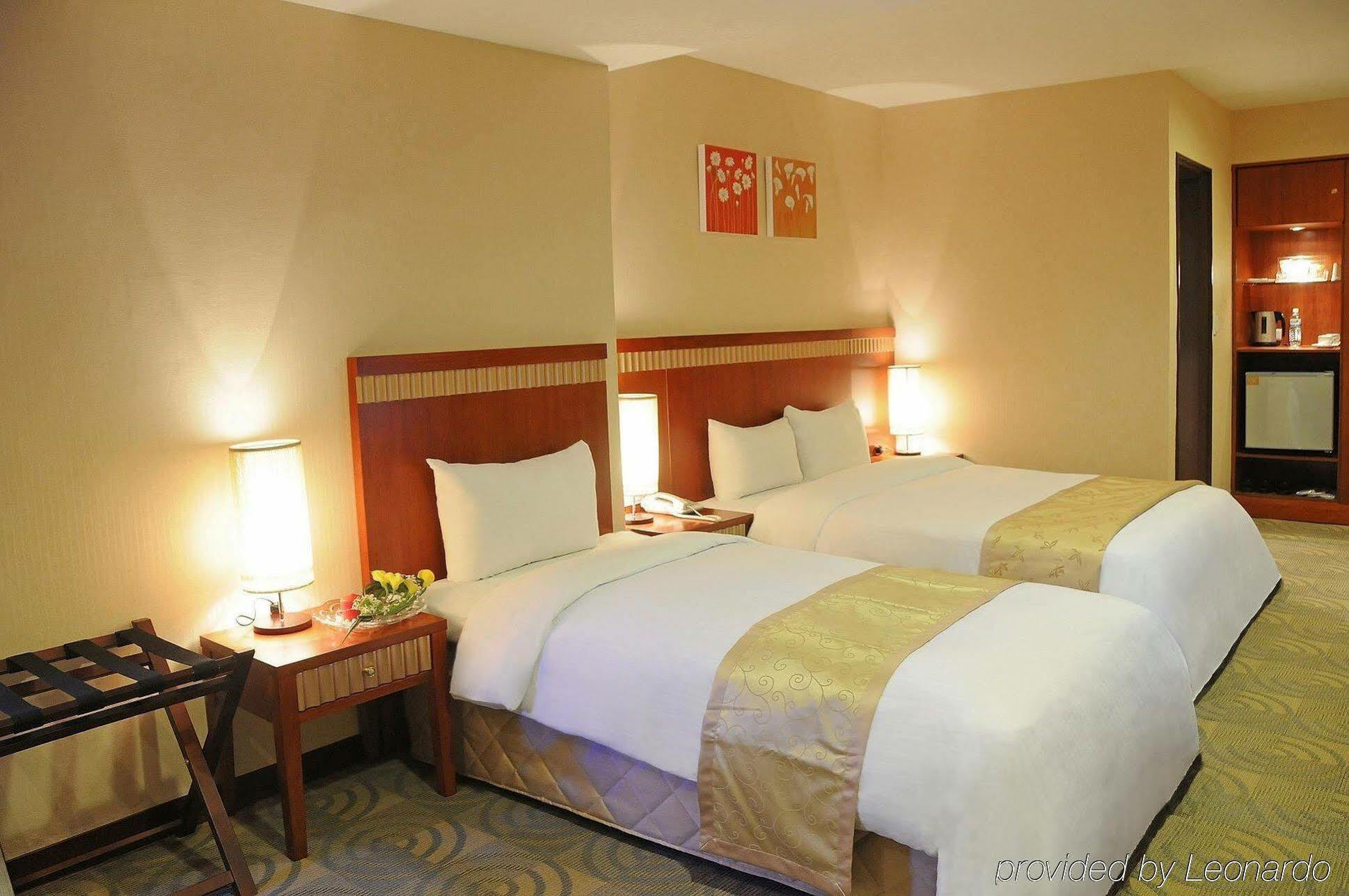 Eastern Beauty Hotel Taipei Esterno foto